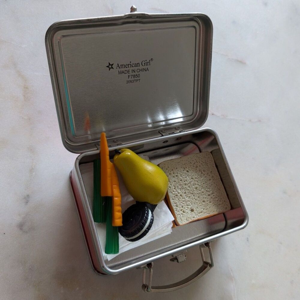 American Girl Molly's Lunchbox School Lunch Set Retired